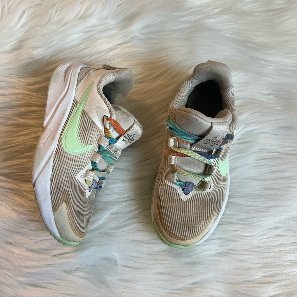 Nike Star Runner White Rainbow Elastic Lace Shoes size 11 kids